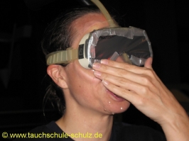 Traditionelle Tauchertaufe 